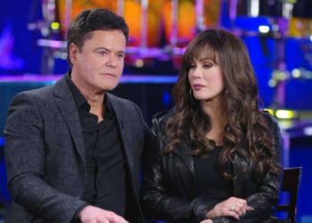 Best Sedu Straight Hairstyles Of Celebrities (Jennifer Aniston, Paris Hilton & Emma Watson)