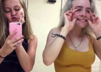 Billie Eilish Wearing Normal/fitted Clothes for 2 minutes 16 seconds💙