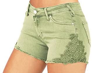 Celebrity Pink Women’s Juniors Mid Waist Shorts w Rose Crochet