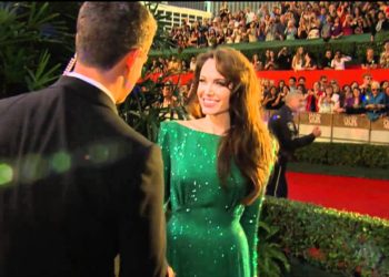Brad Pitt and Angelina Jolie Fashion at the Golden Globes 2011