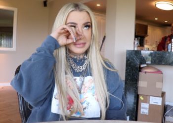 Billie Eilish unfollowed me.