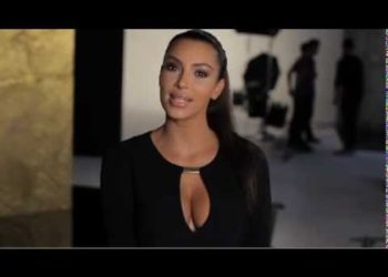 Kim Kardashian's style tips – the Dorothy Perkins Gold T-bar dress