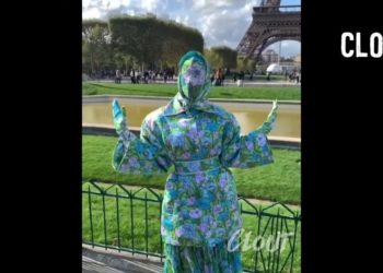 Cardi B Walks Blind In Weird Outfit In "Paris" For Fashion Week & Buys $40K "Thom Browne" Purse !!!