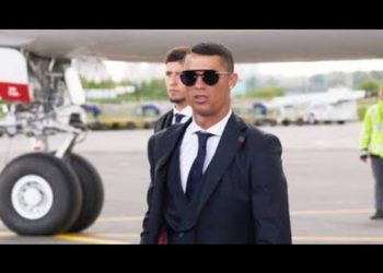 Cristiano Ronaldo🔥fashion walk🔥  CR7 White town