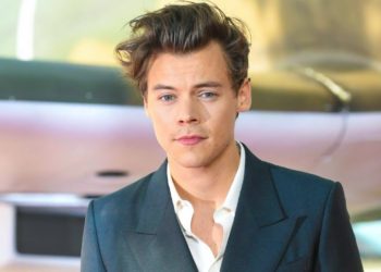 Top 5 Harry Styles Outfits That Changed Our Lives | Hollywire