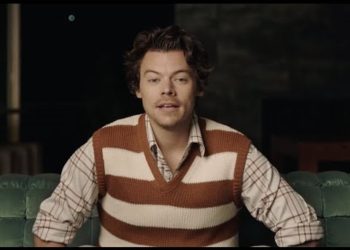 Harry Styles talks Adore You, Stevie Nicks and fashion… while wearing his fishnets!