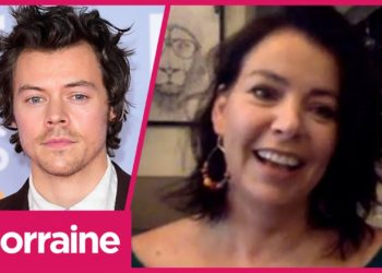 Harry Styles' Mum Reveals He Has Always Loved Dressing Up & Experimenting With Clothes | Lorraine