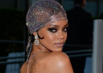 Rihanna Reveals All at Fashion Awards