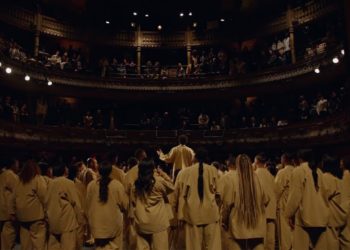 Kanye West & Sunday Service Collective @ Théâtre des Bouffes du Nord, Paris, France (03/01/2020)