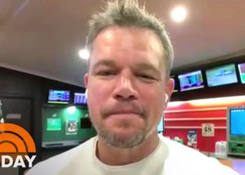 Matt Damon Reacts To JLo & Ben Affleck News, Golden Globes Controversy