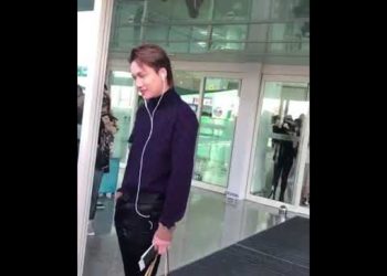 Kai EXO Airport Fashion
