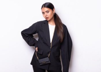 OUTFIT INSPO BY VICTORIA BECKHAM – SHOPLOG