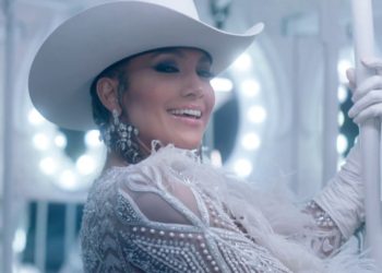 Jennifer Lopez "Medicine" ft. French Montana (Official Music Video)