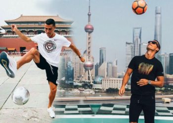 Cristiano Ronaldo Freestyle Outside Football Field