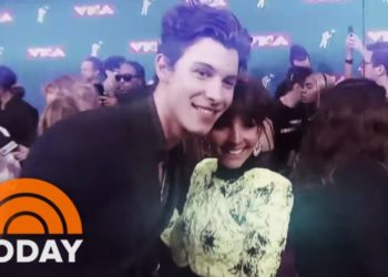 Shawn Mendes & Other Celebrities Chat With TODAY's Style Expert Lilliana Vazquez At The VMAs | TODAY
