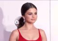 Selena Gomez Fashion – AMAs 2016