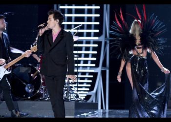 Harry Styles ♪ Victoria's Secret Fashion Show (2017) & Backstage Scenes – FULL