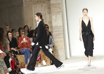 Victoria Beckham | Spring Summer 2018 Full Fashion Show | Exclusive