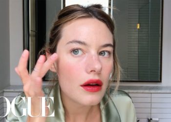 Camille Rowe’s Guide to Effortless French Girl Beauty | Beauty Secrets | Vogue