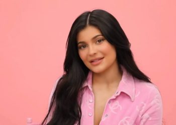 Kylie Jenner – My Everyday Makeup Look