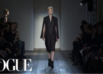 Victoria Beckham Ready to Wear Fall 2013 Vogue Fashion Week Runway Show