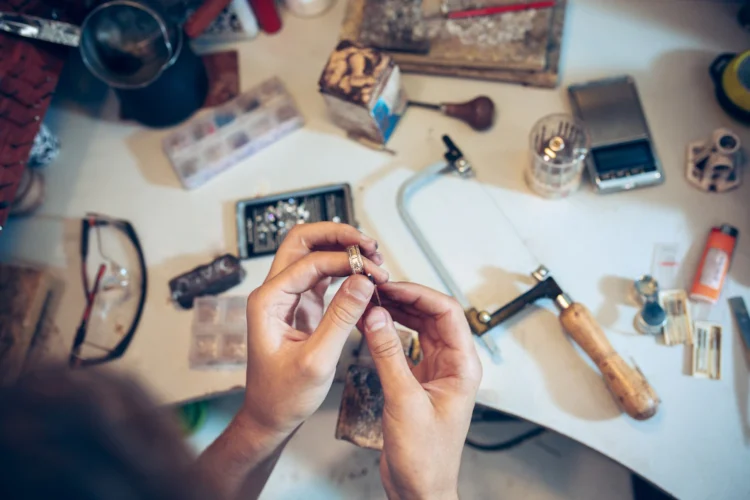 3 Misconceptions People Have about Handcrafted Jewellery