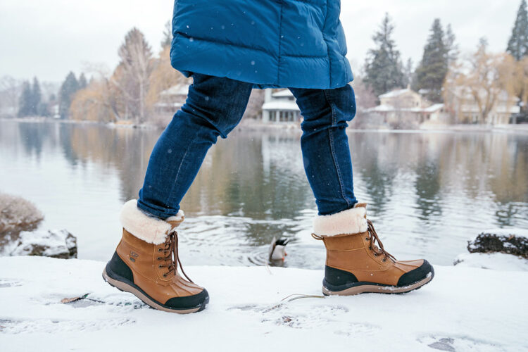 How to Wear Snow Boots – 4 Outfit Ideas for This Winter