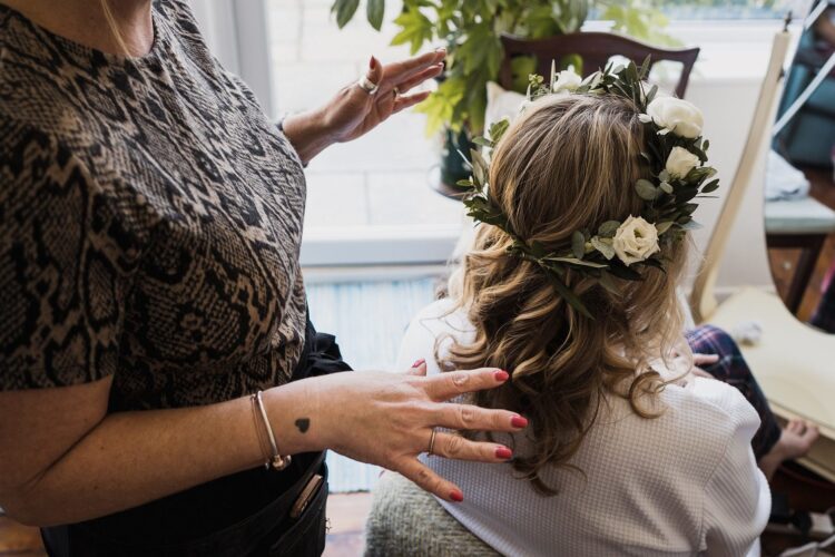 Sleek and Chic: Modern Ponytails for Contemporary Engagement Photography